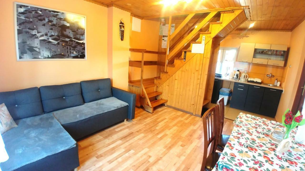 Domek "Igor" Nad Jeziorem Zywieckim W Zarzeczu Zarzecze  Luaran gambar